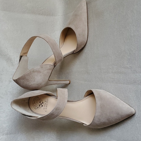 VINCE CAMUTO Carlotte Biege Taupe Suede Leather Upper D'Orsay Pump SIZE: 11M - Picture 5 of 13